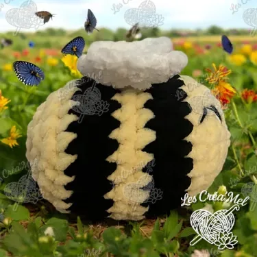 Mlle l'abeille — photo 3 sur 3